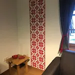 Apartma Pri Struklju *