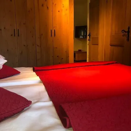 Apartma Pri Struklju *