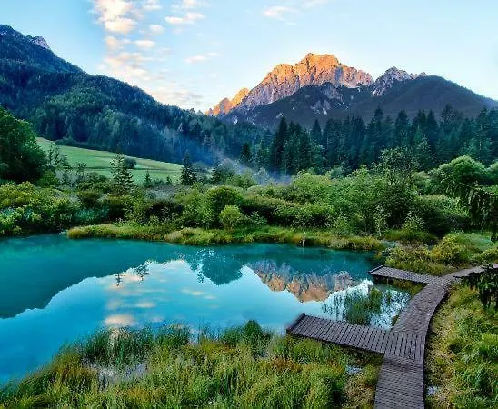 Apartma Pri Struklju Daire *