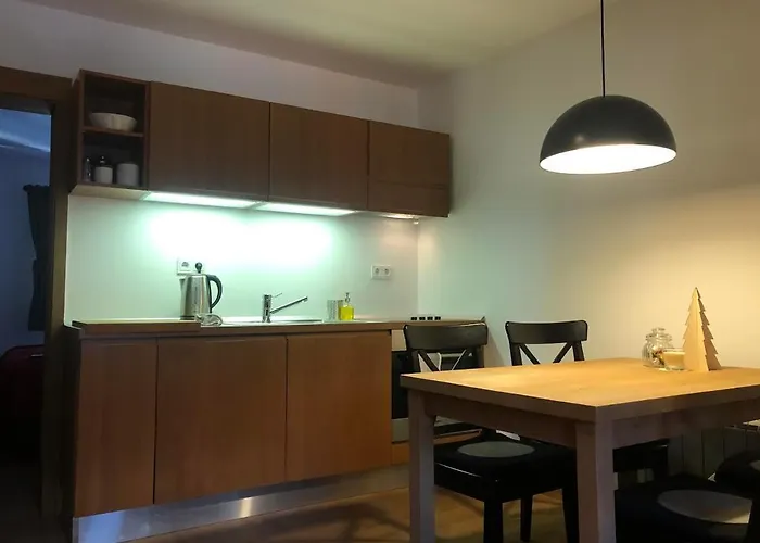 Apartma Pri Struklju *