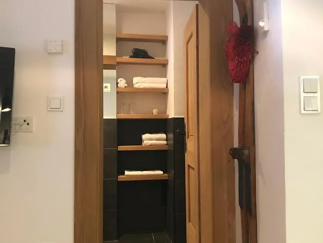 Apartma Pri Struklju *